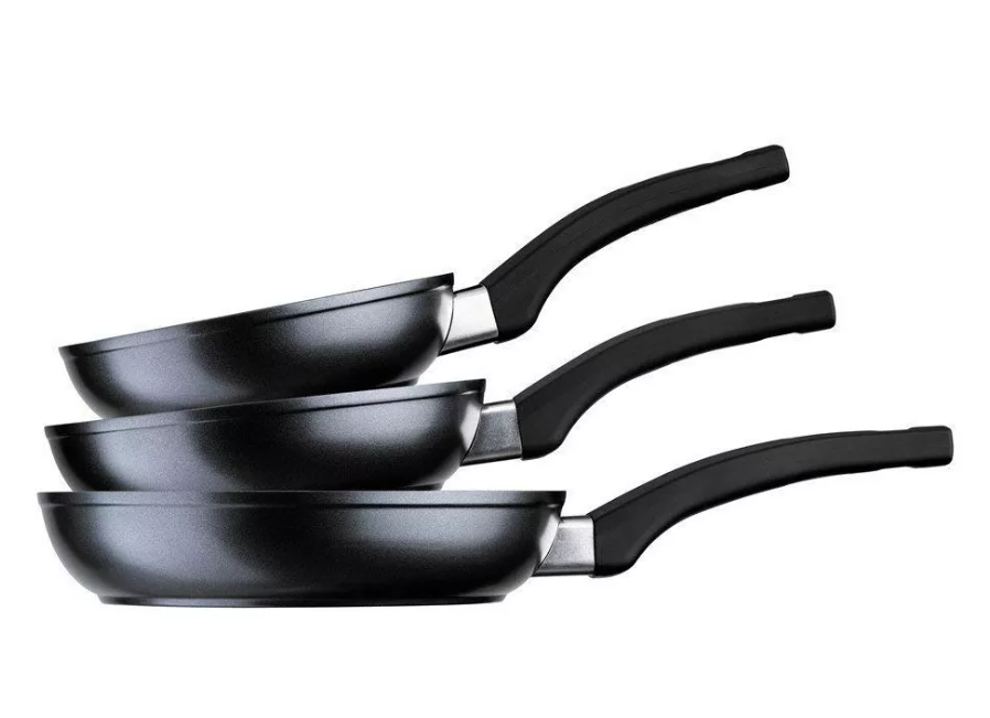 BATERIA 8 PIEZAS + SARTENES MARCA UNIVERSAL - COCINA