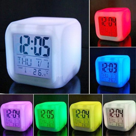 Reloj despertador en forma de Cubo- Hogar